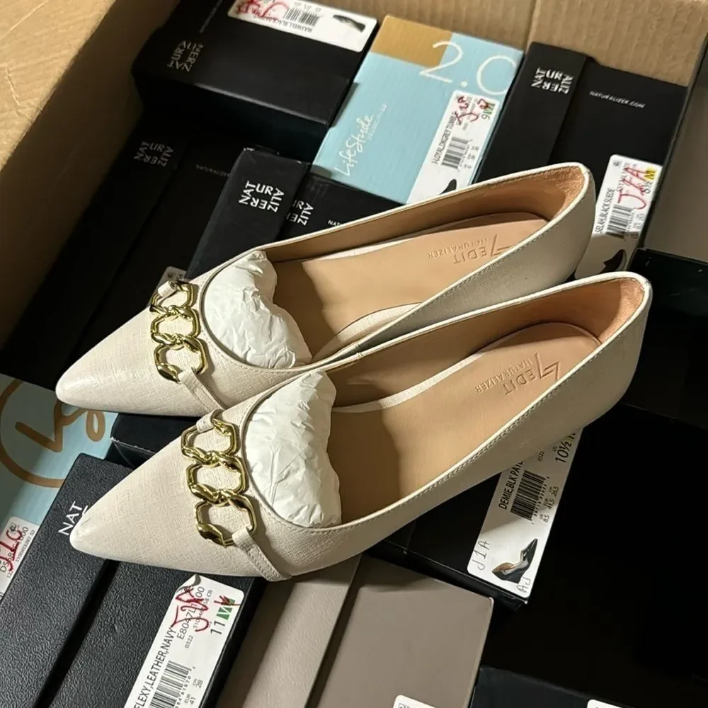 27 EDIT Naturalizer Katalie Chained Detail Pointed Toe Pump (NARROW)